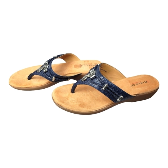 RIALTO Women's "BAILEE"‎ Flat Thong Sandal - Picture 7 of 7